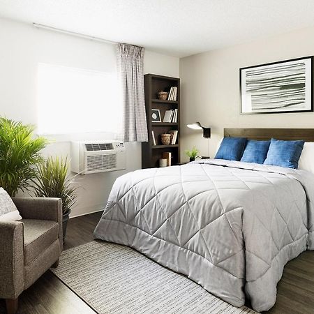 Intown Suites Extended Stay Indianapolis In -I70 Post Drive Bagian luar foto